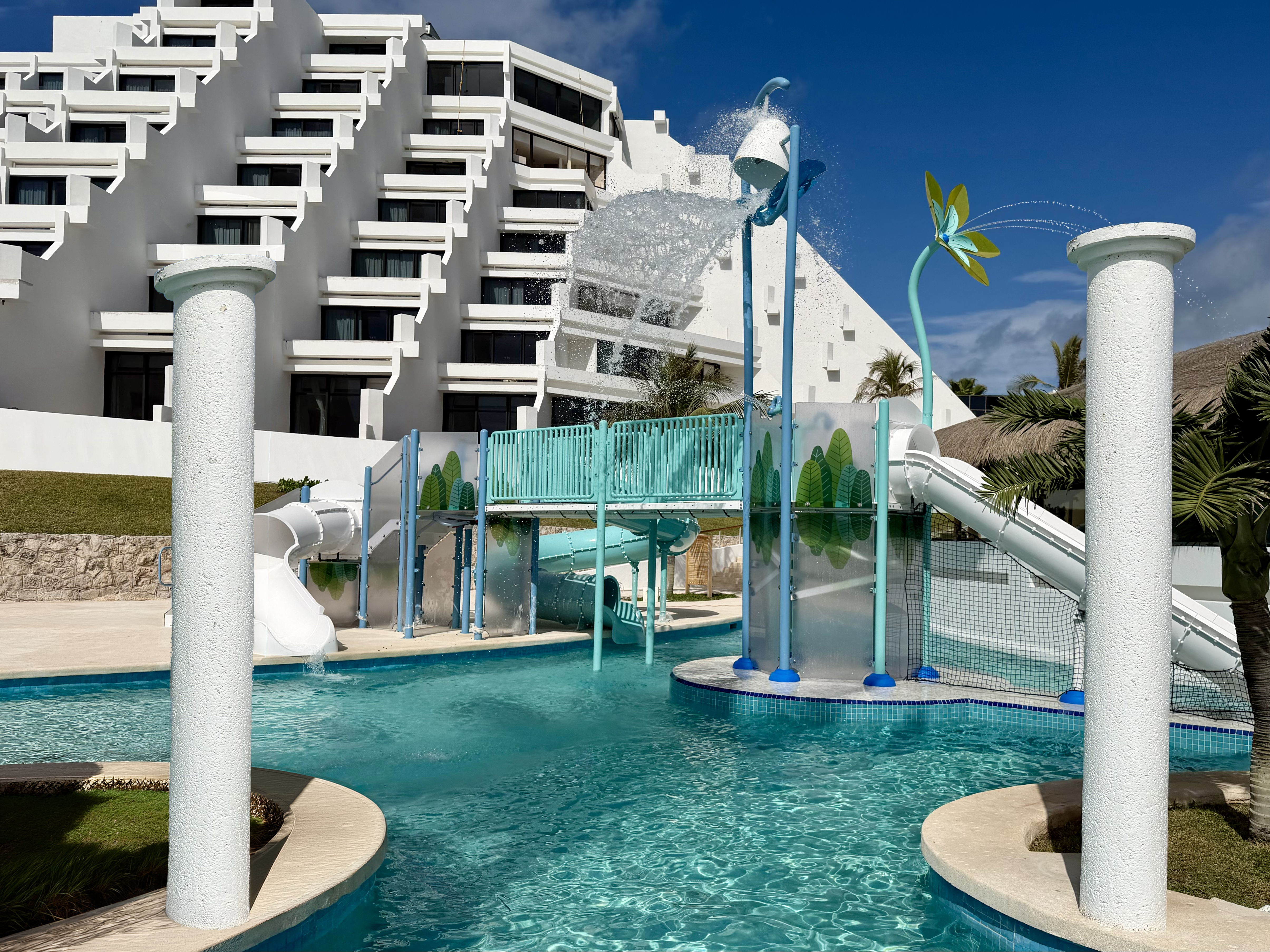 Immagine di sfondo della pagina Paradisus Cancun riapre dopo un restyling da 50 milioni di dollari