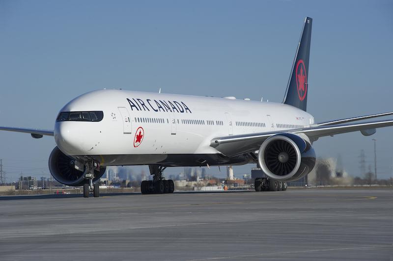 Immagine di sfondo della pagina Air Canada potenzia i voli dall'Italia