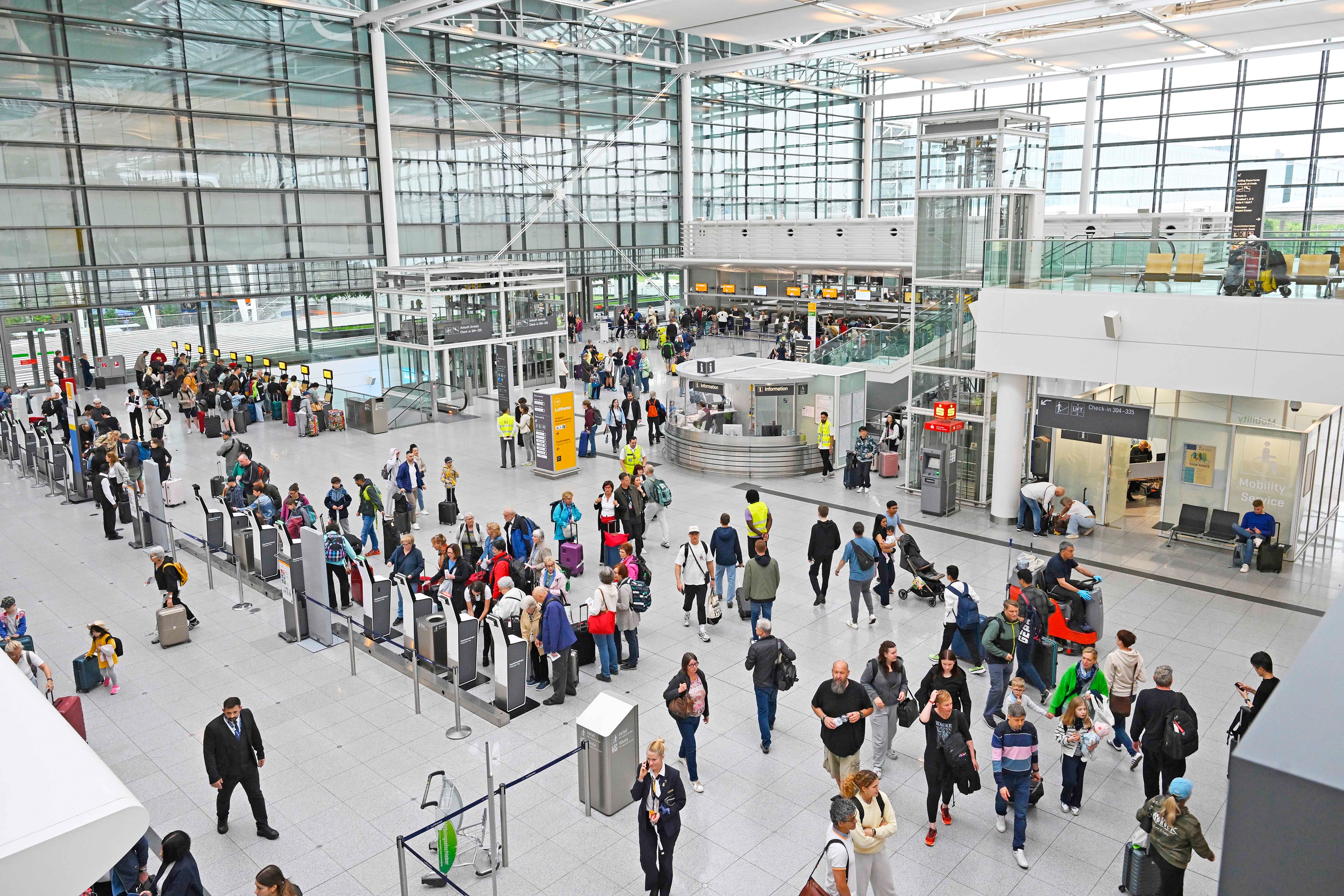 Immagine Munich Airport chiude il 2025 con record di passeggeri e traffico cargo