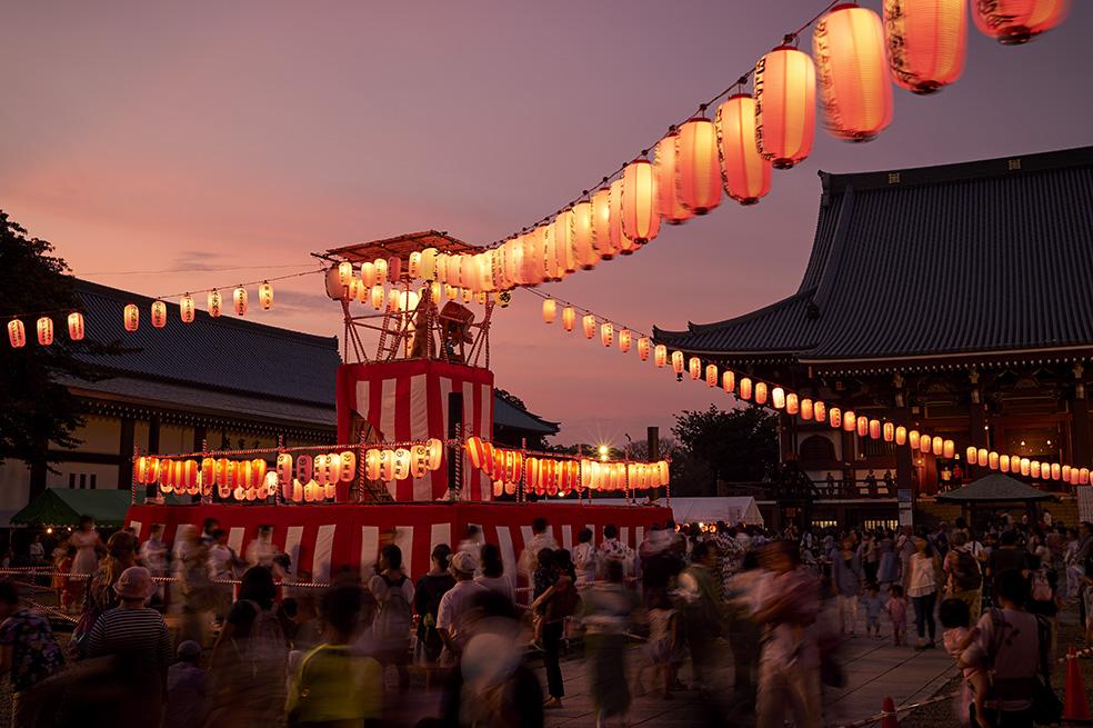 Immagine di sfondo della pagina Tokyo, raffica di eventi per l'estate