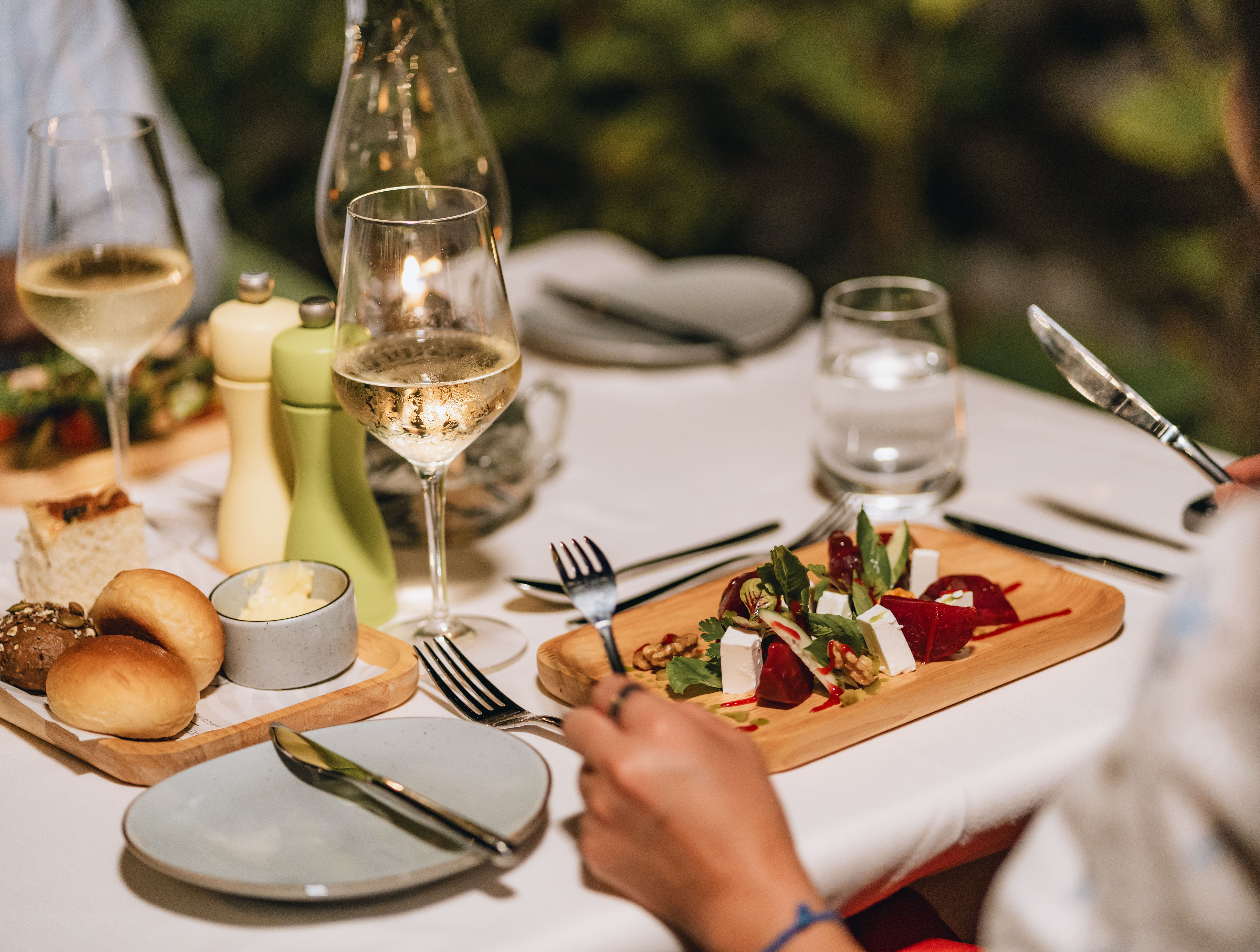 Immagine Raaya by Atmosphere inaugura il suo nuovo ristorante, Seb’s Farm
