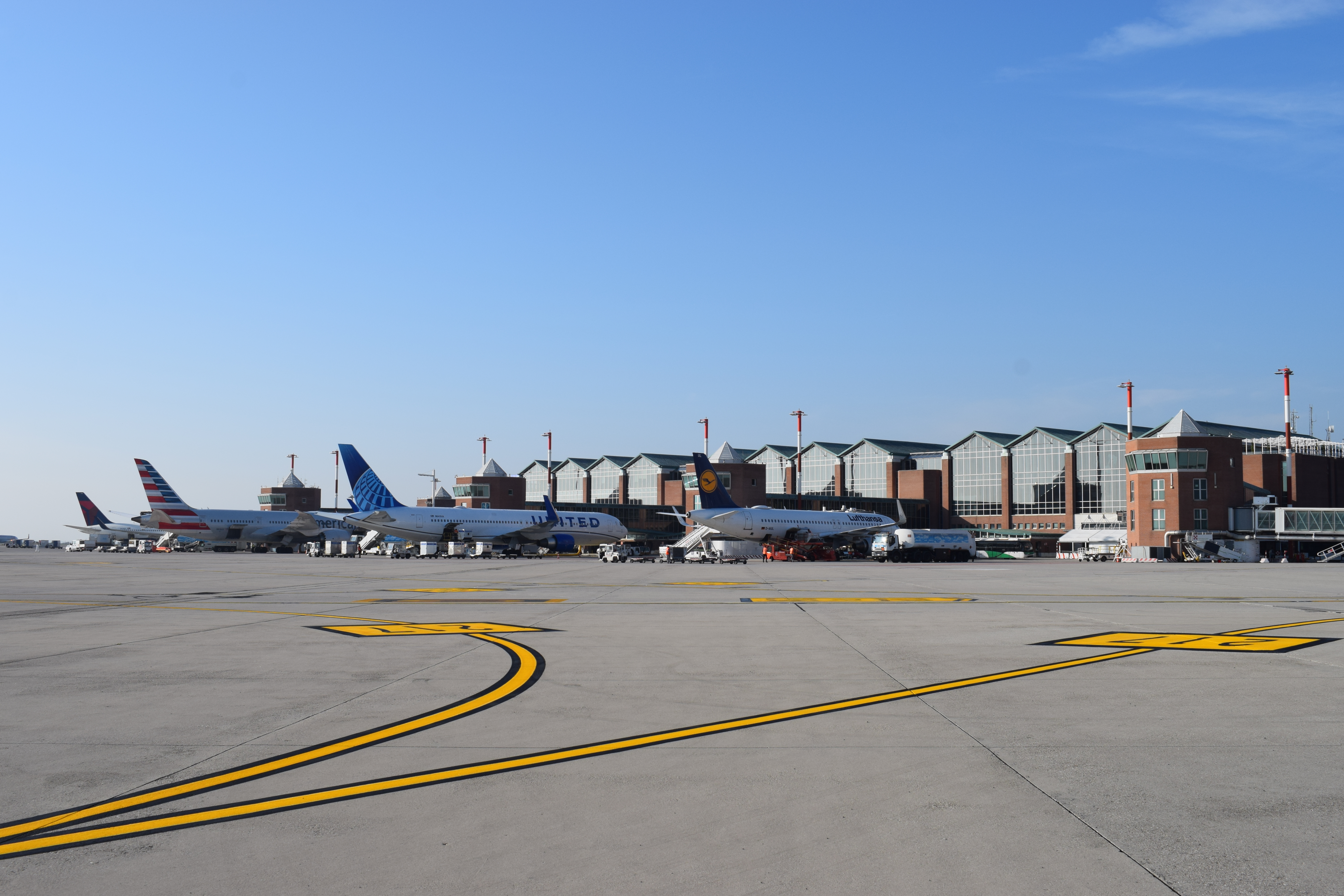 Immagine Aeroporti del Nord Est, estate 2026 in crescita: Venezia, Treviso e Verona sfiorano 6,3 milioni di passeggeri