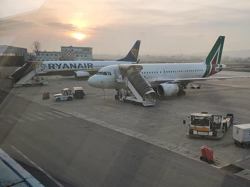 Immagine di sfondo della pagina Aeroporto d'Abruzzo, dal primo febbraio nuovi voli 