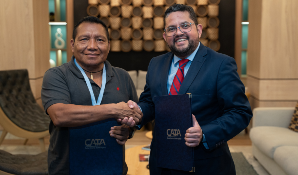 Immagine di sfondo della pagina CATA e REDTURI Panamá, accordo per lo sviluppo sostenibile in Centroamerica