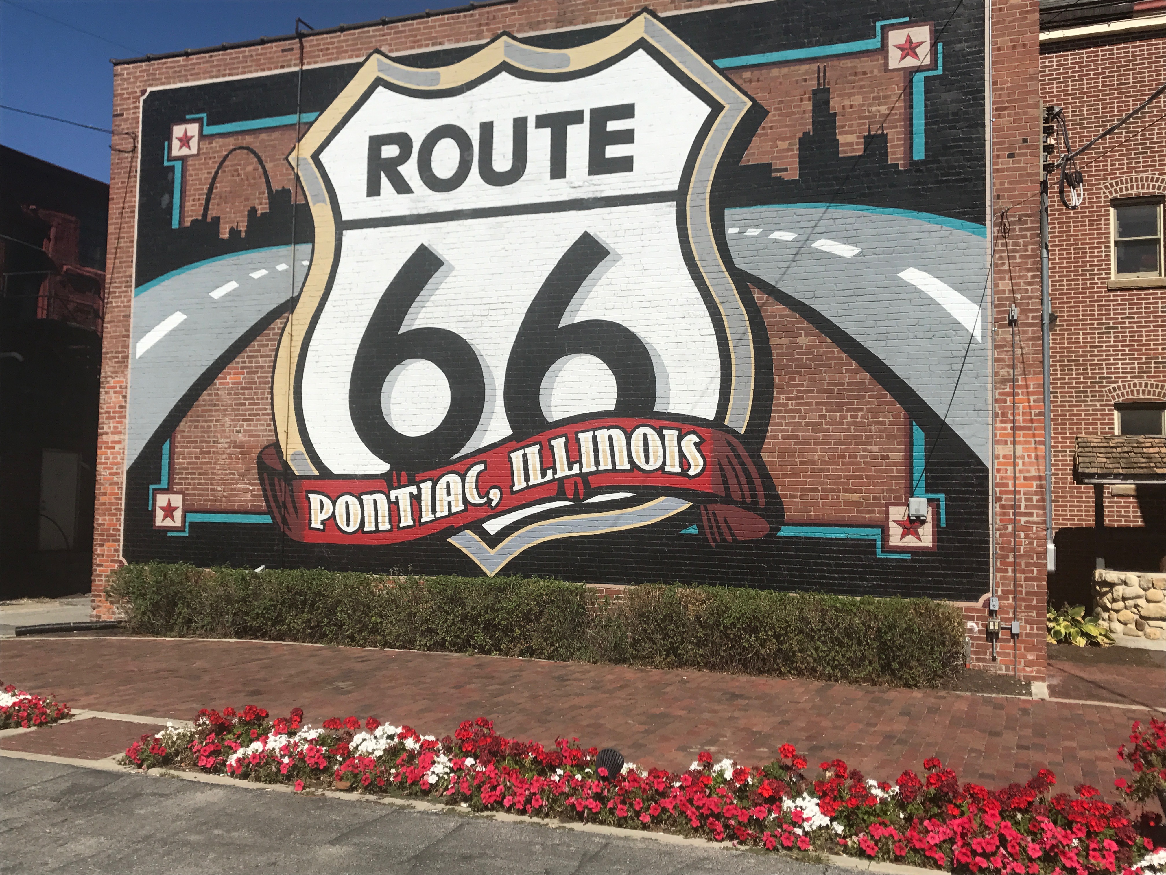 Immagine Dall'Illinois alla California, la Route 66 festeggia 100 anni di libertà on the road