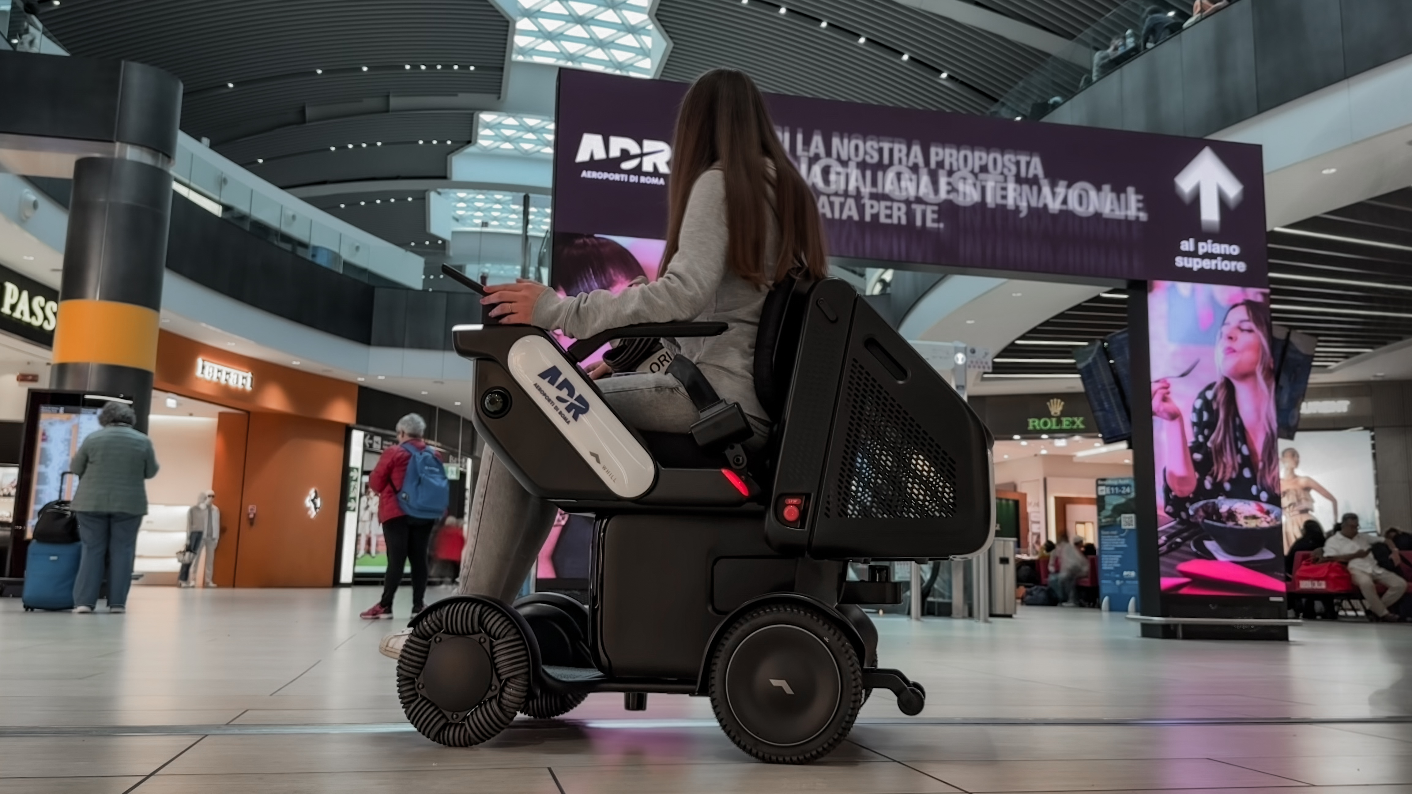 Immagine Fiumicino e Ciampino, scali sempre più inclusivi: ottenuto il livello 2 dell’accreditamento AEA