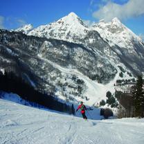 Immagine di sfondo della pagina Dolomiti Friulane, last minute neve a Piancavallo
