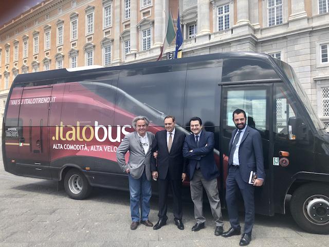 Immagine di sfondo della pagina Italobus sbarca a Caserta e Benevento