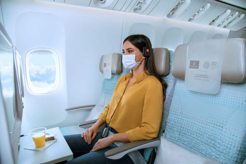 Immagine di sfondo della pagina Emirates, più spazio in economy