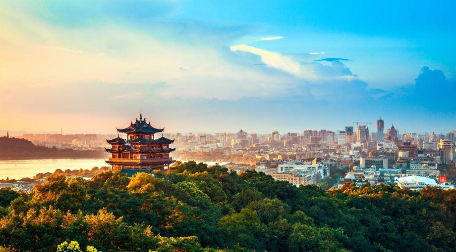 Immagine di sfondo della pagina Mistral Tour punta sulla Cina