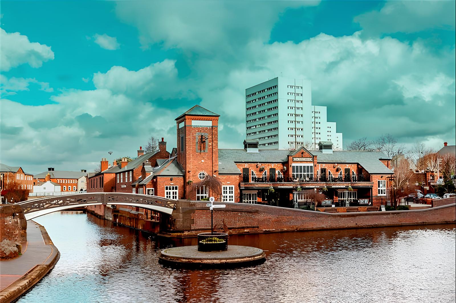 Immagine di sfondo della pagina Nuovo collegamento easyJet da Roma a Birmingham, la città dei Peaky Blinders