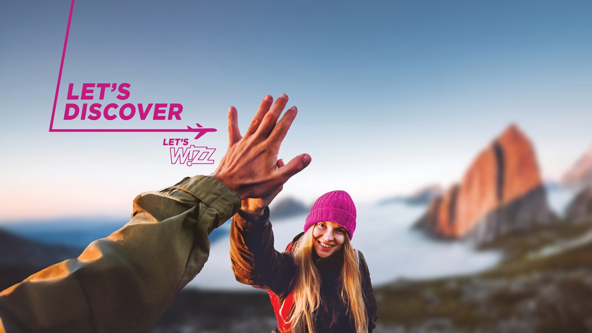 Immagine di sfondo della pagina Wizz Air, un anno di “Flying Towards Net Zero”: resta alto il divario tra consapevolezza e realtà sulla decarbonizzazione