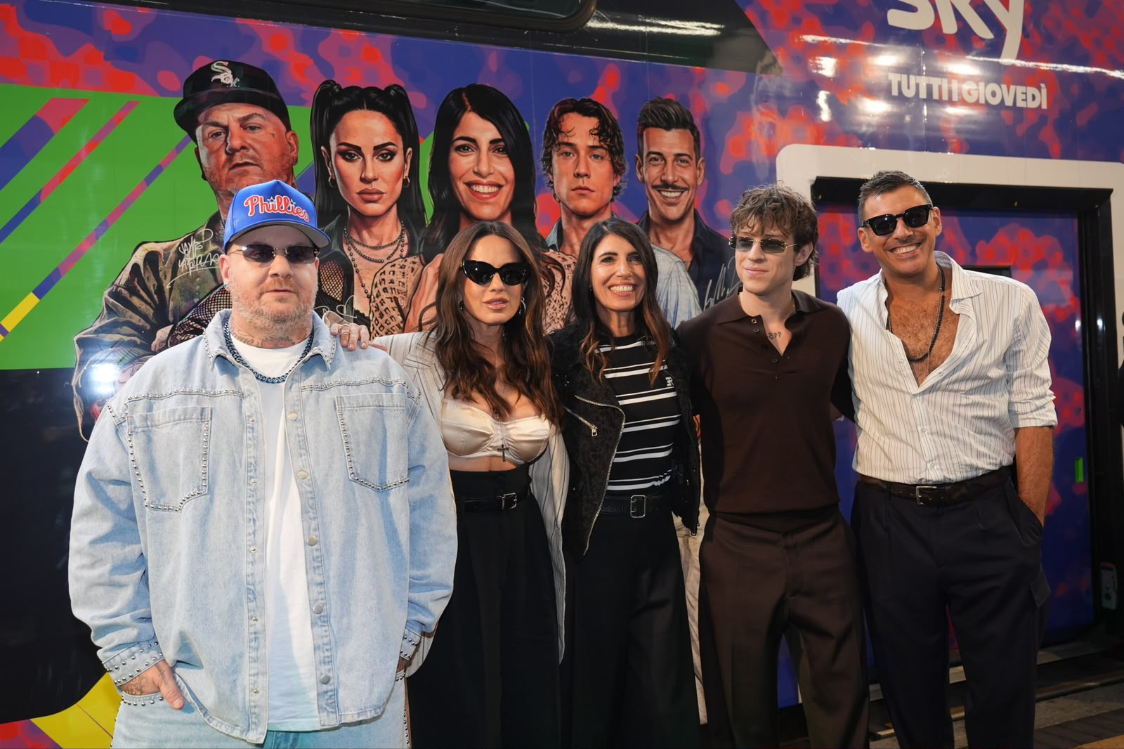 Immagine di sfondo della pagina Trenitalia e X Factor, rinnovata la partnership: musica e viaggio sui treni Regionale