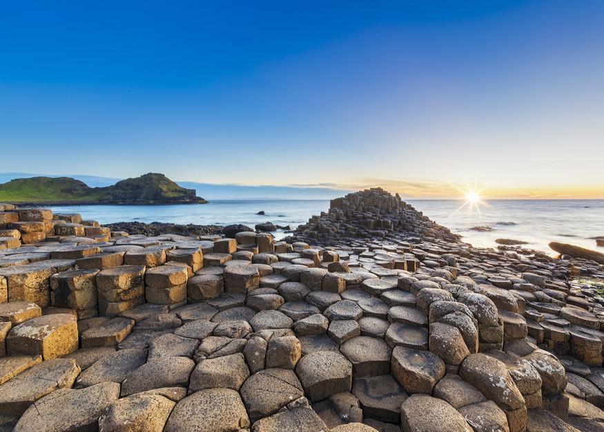 Immagine di sfondo della pagina  Guiness Travel: riflettori sull'Irlanda