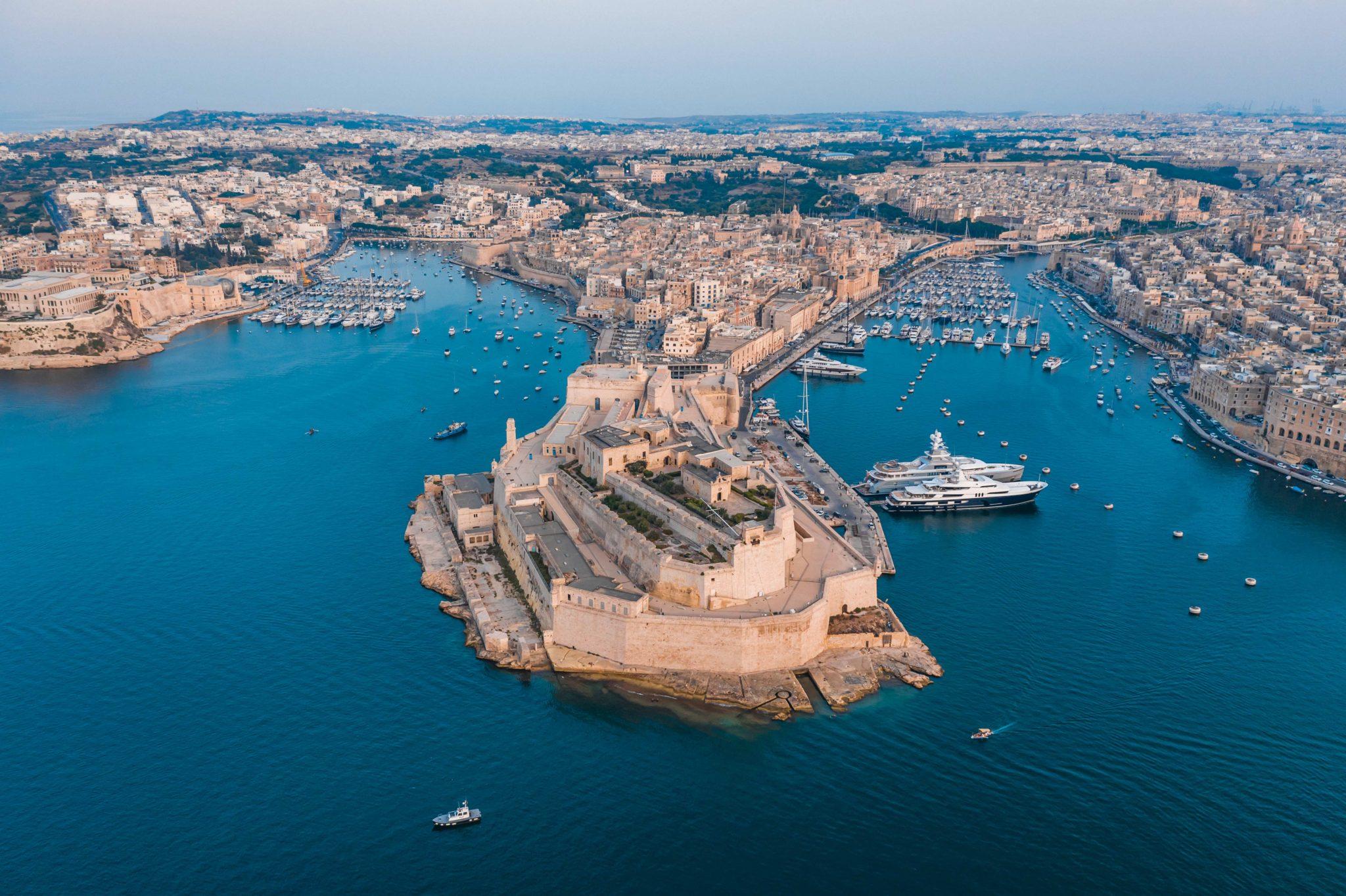 Immagine di sfondo della pagina Malta: "Il turismo leisure continua in sicurezza"