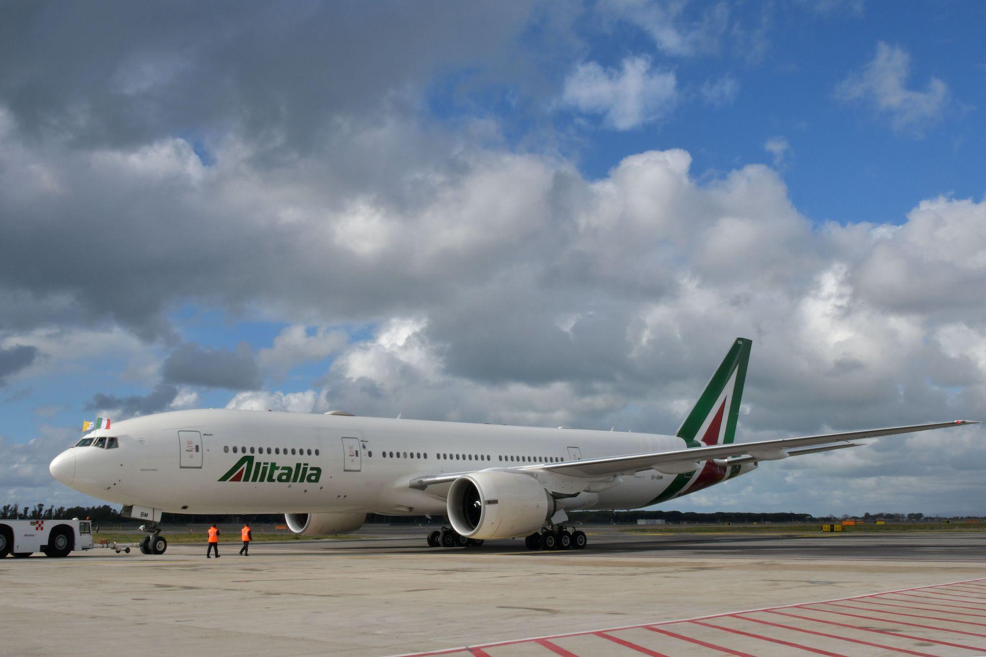 Immagine di sfondo della pagina Alitalia inaugura il Perugia-Linate 