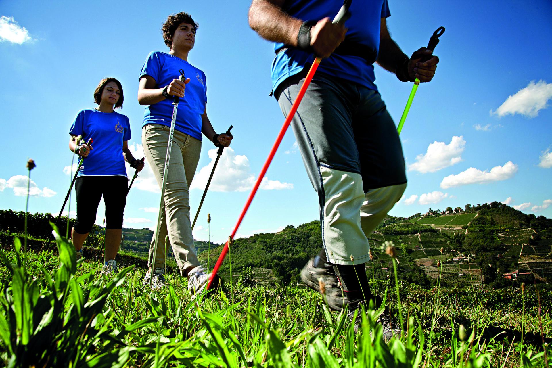 Immagine di sfondo della pagina Piemonte: cresce il turismo outdoor nel cuneese 
