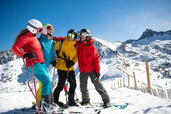 Immagine di sfondo della pagina Andorra inaugura la nuova stagione sciistica