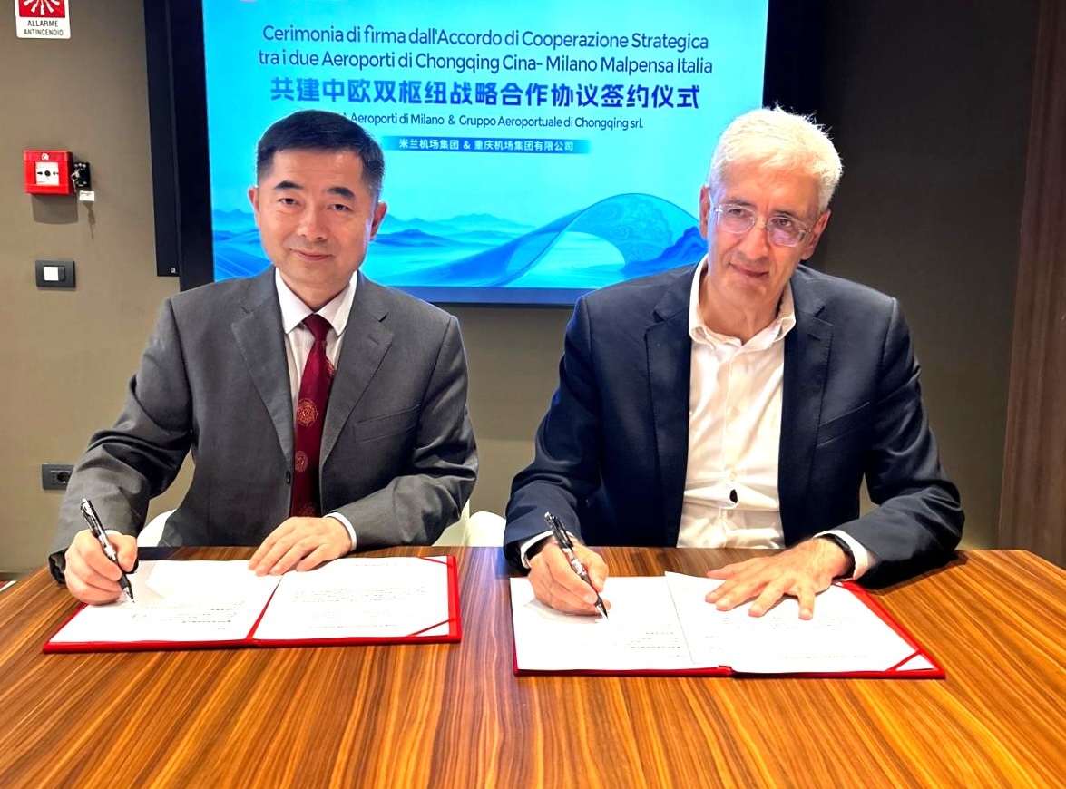 Immagine Milano Malpensa punta sulla Cina: accordo tra SEA e Chongqing Airport Group per sviluppare traffico e turismo