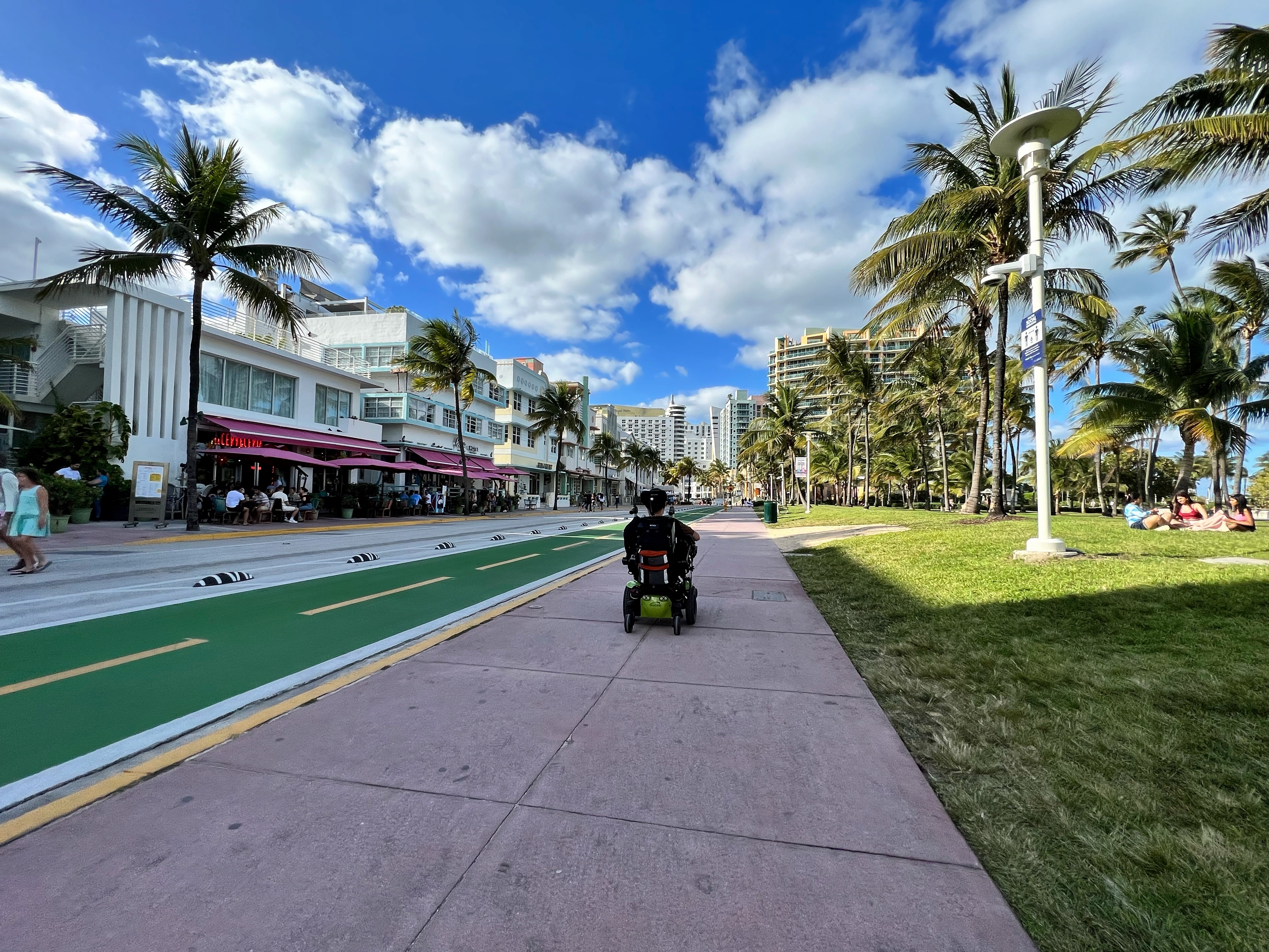 Immagine di sfondo della pagina Greater Miami & Miami Beach ottengono lo status di destinazione accessibile certificata