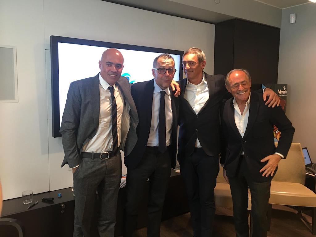 Immagine di sfondo della pagina Numeri record per Veratour
