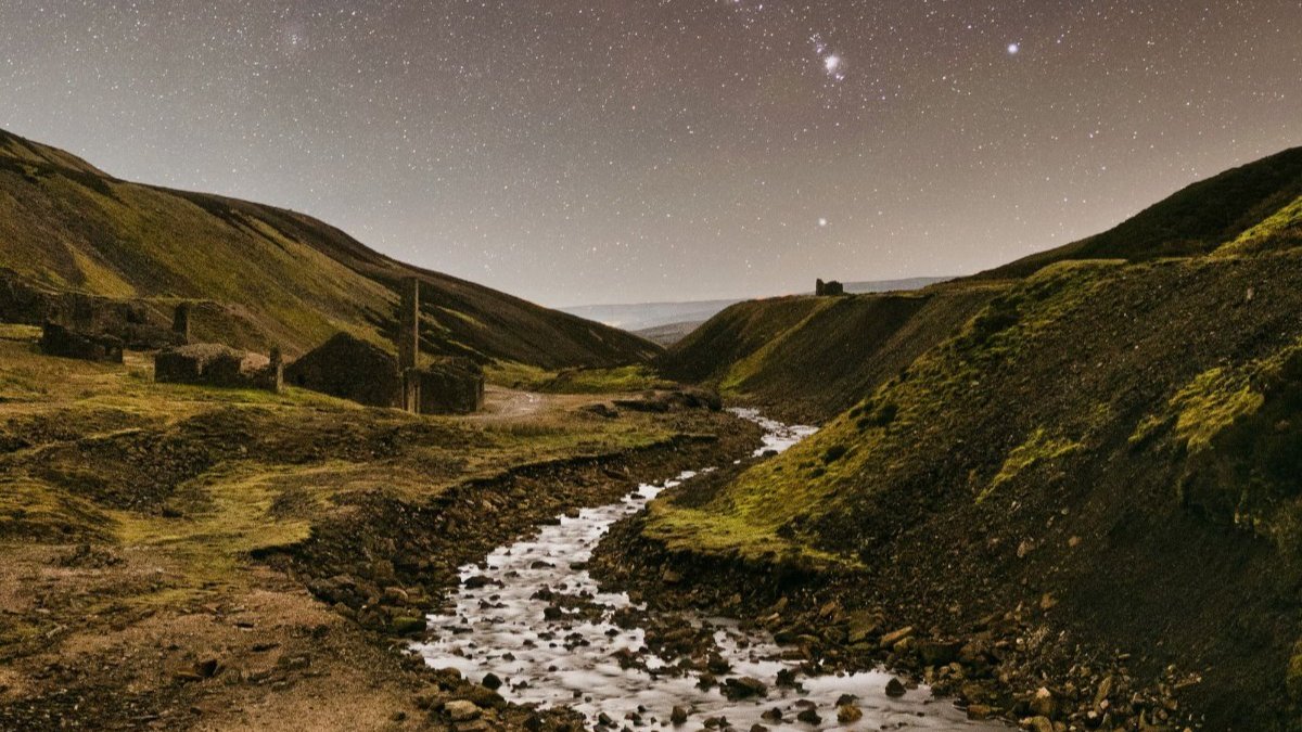 Immagine Nelle terre di Emily Brontë: un viaggio tra cinema e brughiera nello Yorkshire