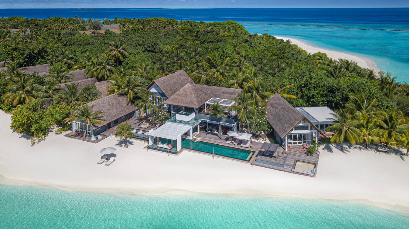 Immagine di sfondo della pagina Nuova residenza "Landaa Estate" al Four Seasons Resort Maldives at Landaa Giraavaru