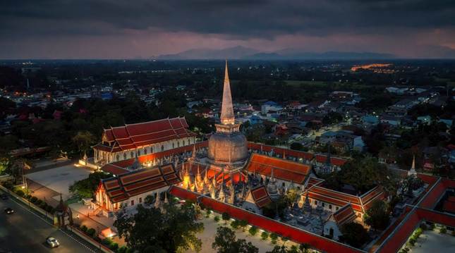 Immagine Thailandia, il Wat Phra Mahathat entra nella Lista UNESCO del Patrimonio Mondiale
