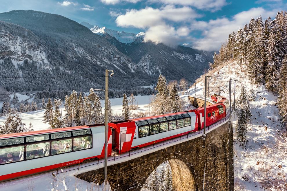 Immagine Natale in Svizzera tra magia e nuove promozioni