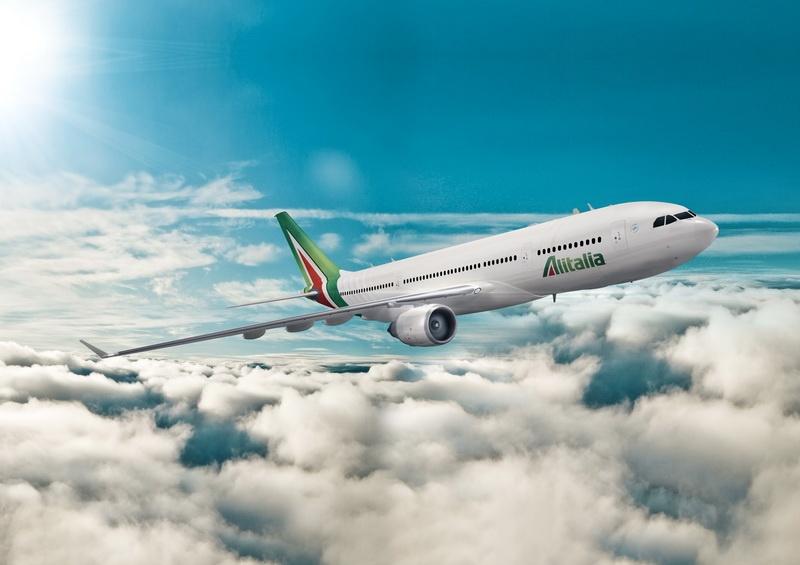 Immagine di sfondo della pagina Alitalia, prosegue volo Reggio Calabria-Roma