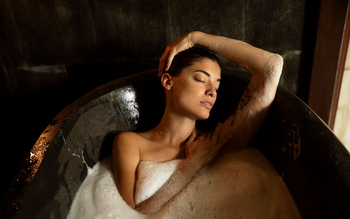 Immagine di sfondo della pagina Tornano i Miami Spa Months: trattamenti di lusso a prezzi speciali fino al 31 agosto