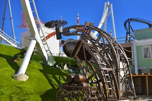 Immagine di sfondo della pagina “Oblivion - The Black Hole”: Gardaland svela la tematizzazione, il percorso interattivo e il misterioso tunnel spazio-temporale 
