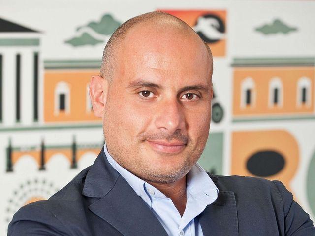 Immagine di sfondo della pagina Booking.com:lounge agli Internazionali BNL d’Italia