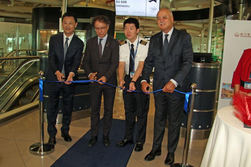 Immagine di sfondo della pagina Sichuan Airlines, al via il Roma-Chengdu 