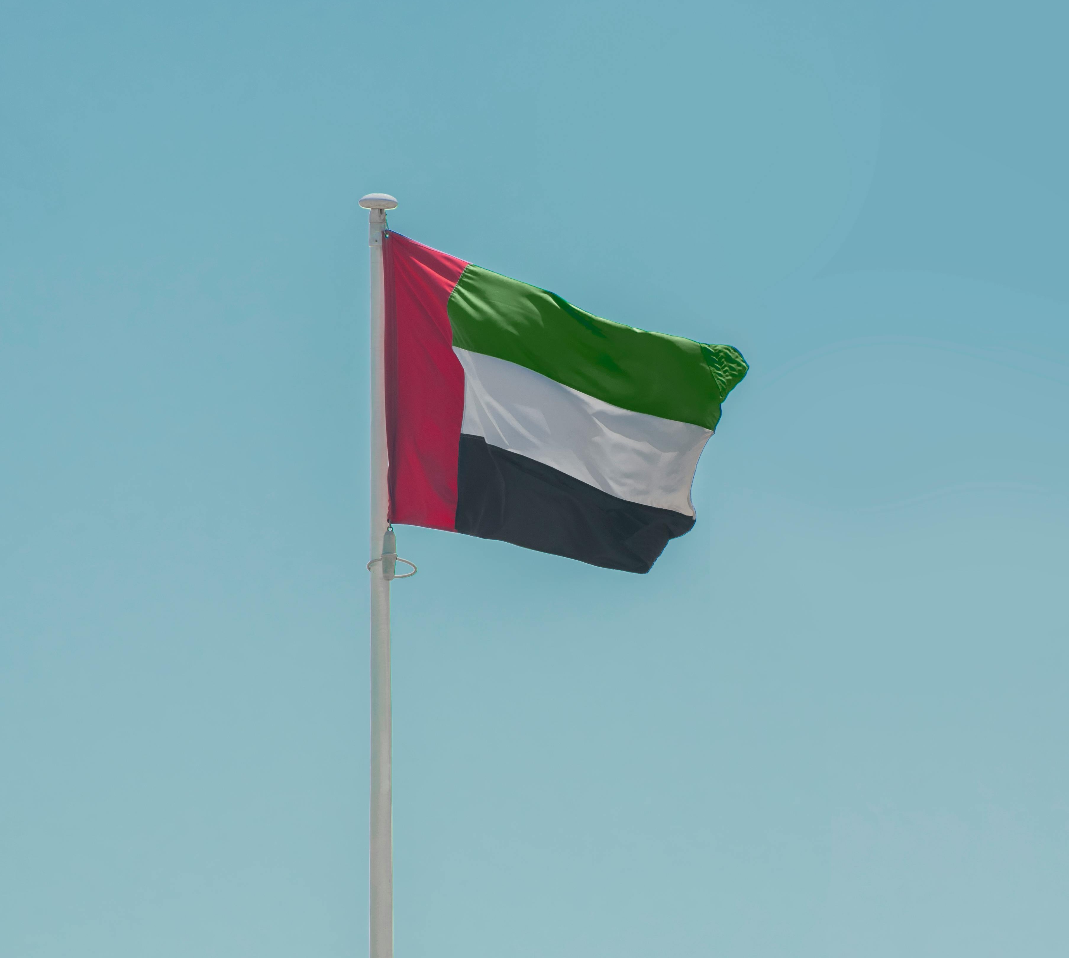 Immagine Viaggiare Sicuri: allerta viaggi Emirati Arabi Uniti. Voli limitati e precauzioni per i turisti