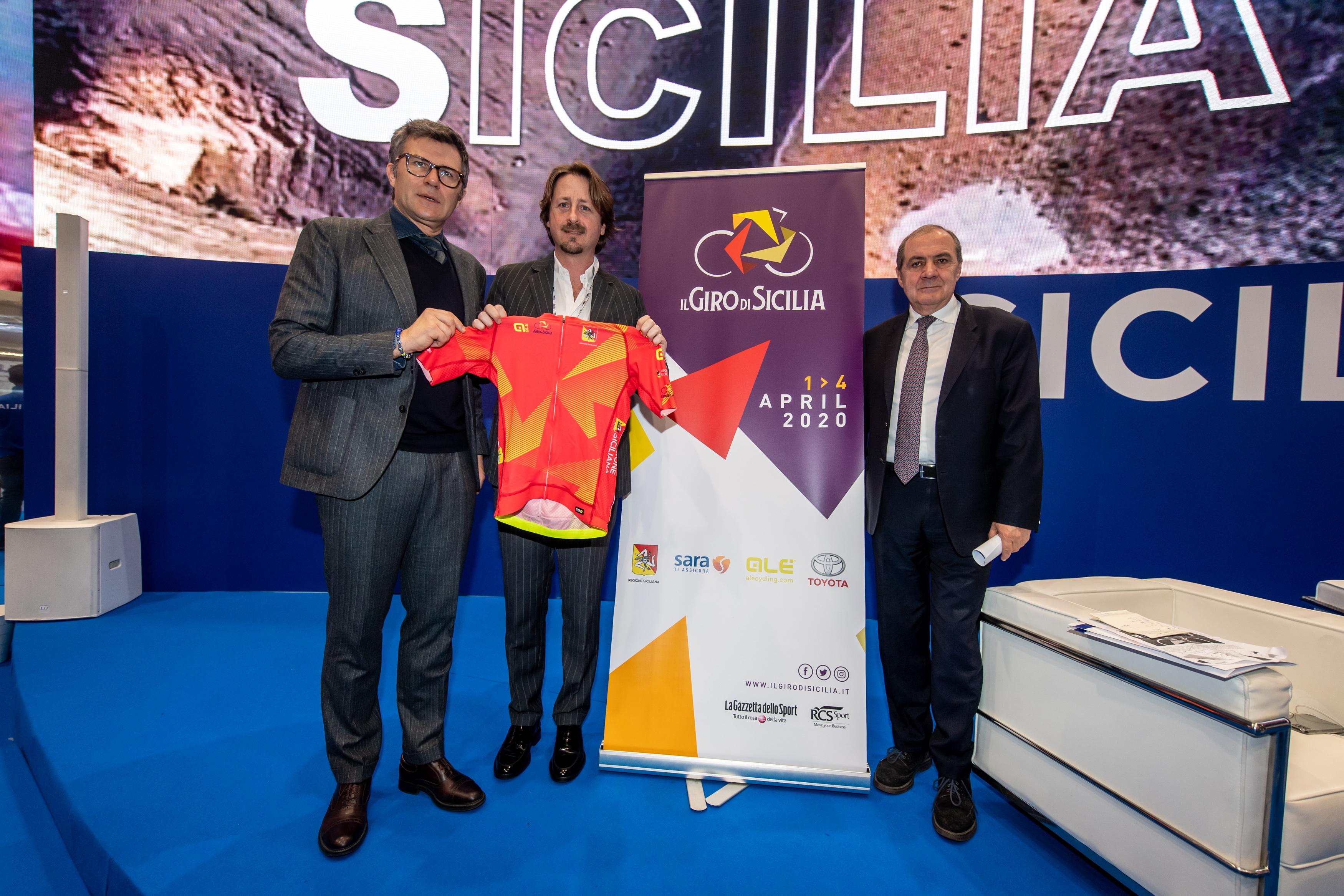 Immagine di sfondo della pagina Torna ad aprile Il Giro di Sicilia