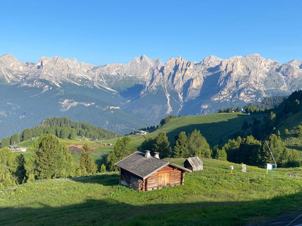 Immagine di sfondo della pagina Val di Fassa: riparte la stagione del Buffaure