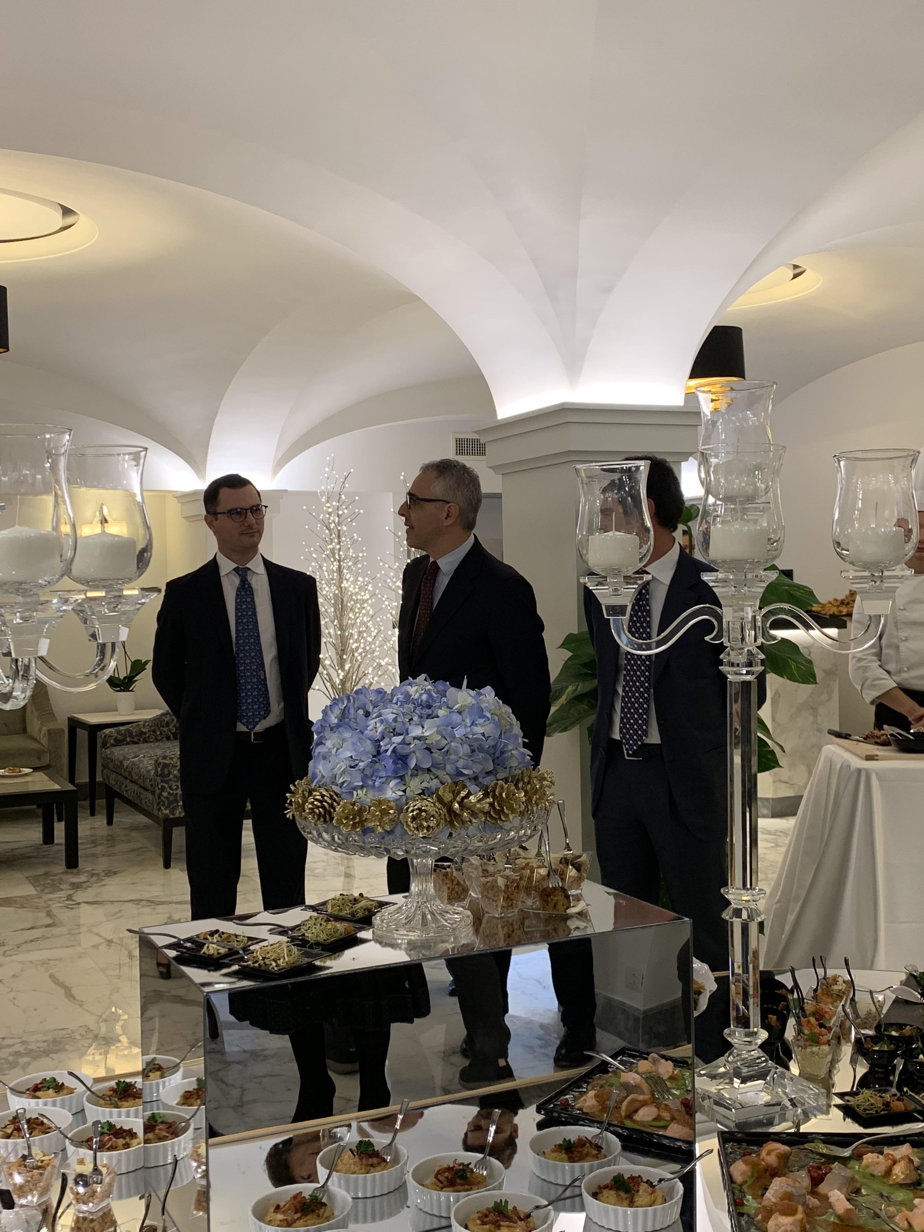 Immagine di sfondo della pagina Lo storico Hotel Shangri-La di Roma si veste di nuovo