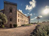 Immagine di sfondo della pagina Autunno romantico in Sicilia al Falconara Charming House&Spa