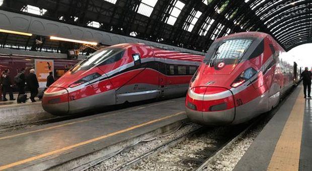 Immagine di sfondo della pagina Trenitalia, aumentano frequenze tra Roma e Milano