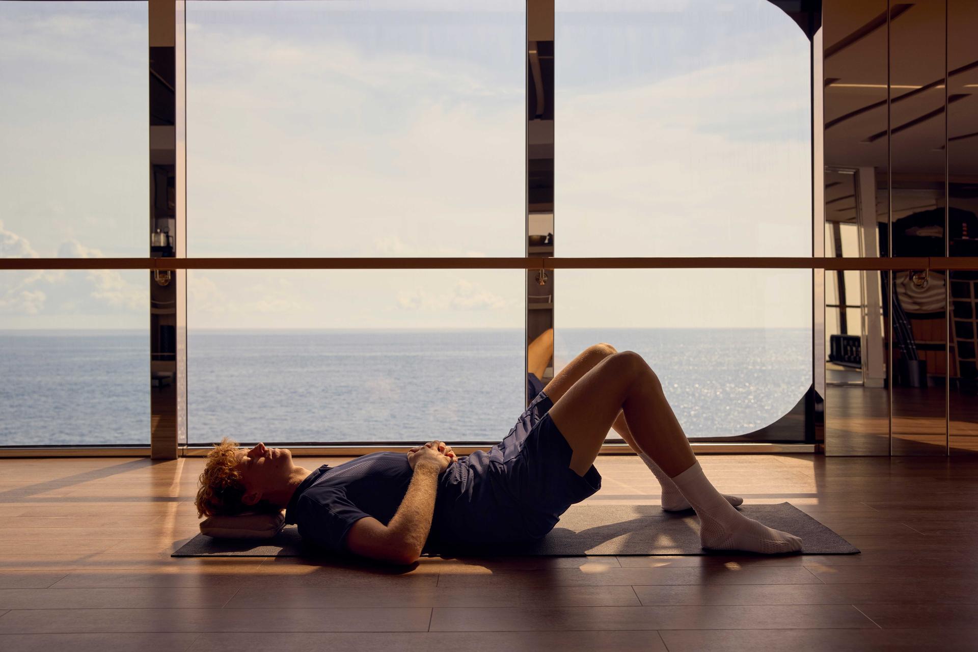 Immagine Explora Journeys lancia “The Effort of Effortless” con Jannik Sinner