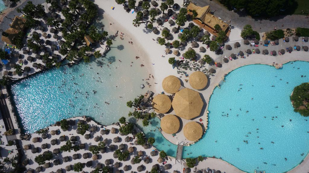 Immagine di sfondo della pagina Caribe Bay: un'incredibile scoperta vicino Venezia 
