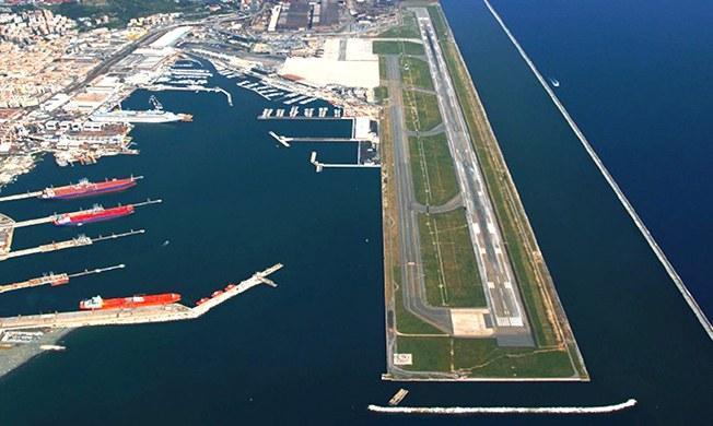 Immagine di sfondo della pagina Ryanair, nuovo operativo da Genova