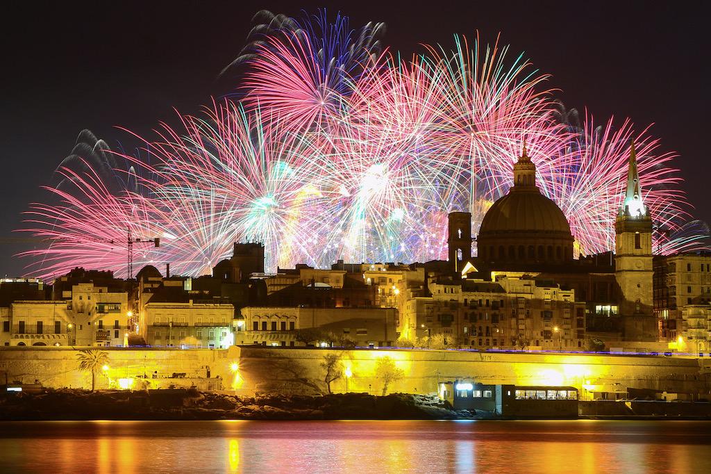 Immagine di sfondo della pagina Malta, tra mare cultura ed intelligenza artificiale
