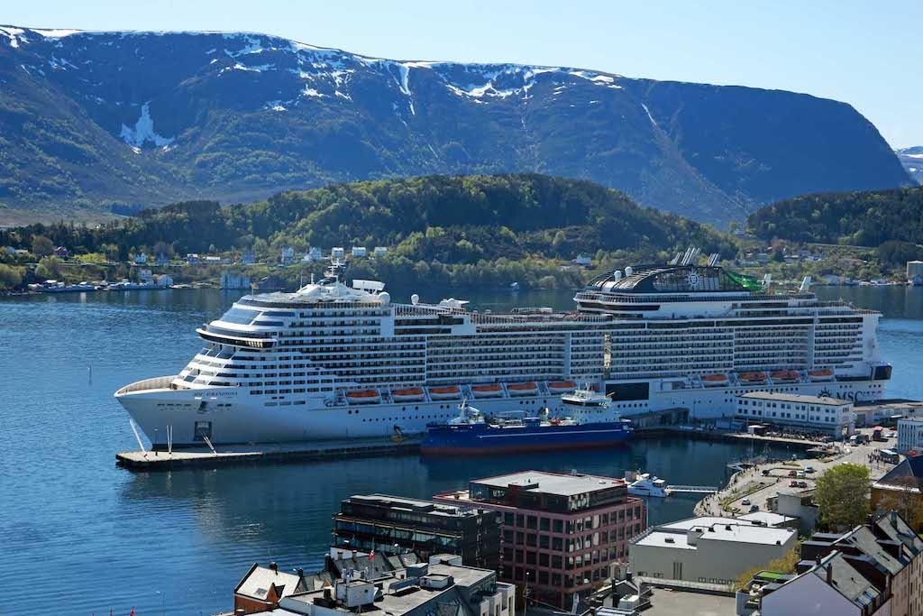 Immagine di sfondo della pagina MSC riparte anche in Nord Europa