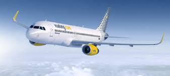 Immagine di sfondo della pagina Vueling, tornano i voli da Mxp e Fco