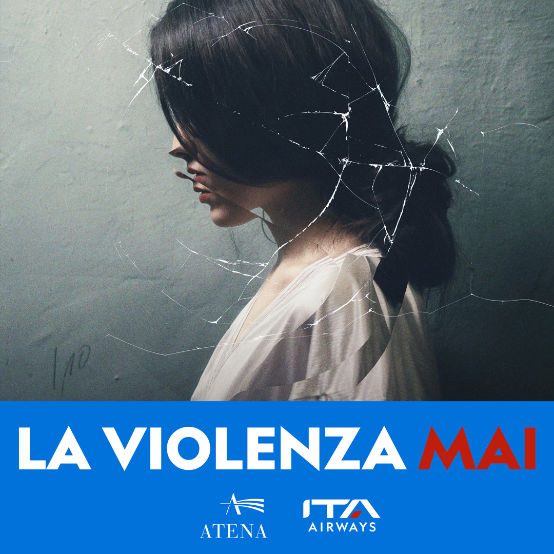 Immagine ITA Airways: il rosso contro la violenza sulle donne