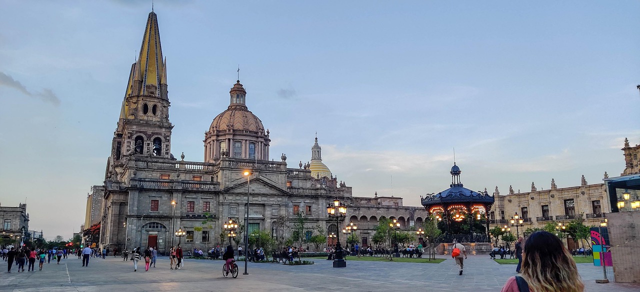 Immagine di sfondo della pagina Jalisco conquista l’Italia: turismo, cultura e investimenti al centro della strategia messicana