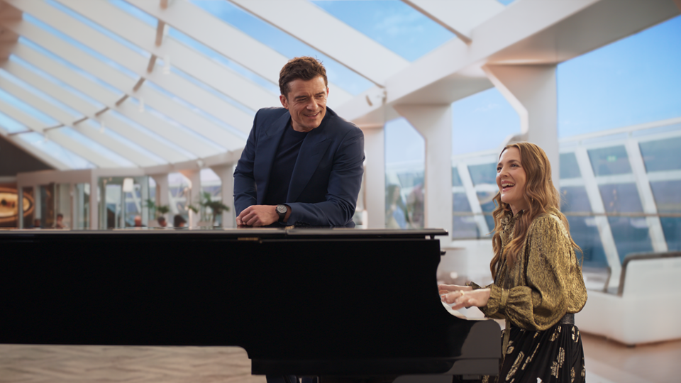 Immagine MSC Crociere: Drew Barrymore e Orlando Bloom protagonisti dello spot  Big Game