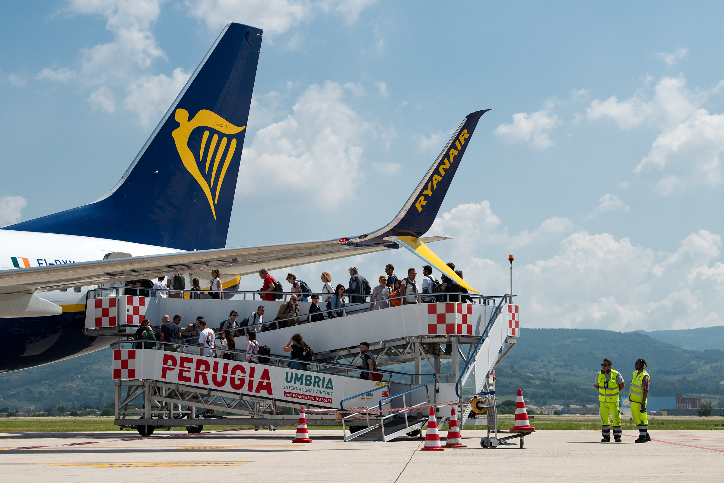 Immagine di sfondo della pagina Aeroporto dell'Umbria: maggio da record con 68.910 passeggeri